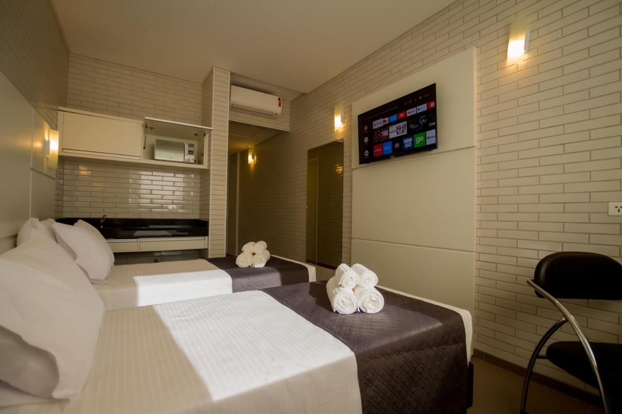 Hotel Confiance Barigui Curitiba Ngoại thất bức ảnh